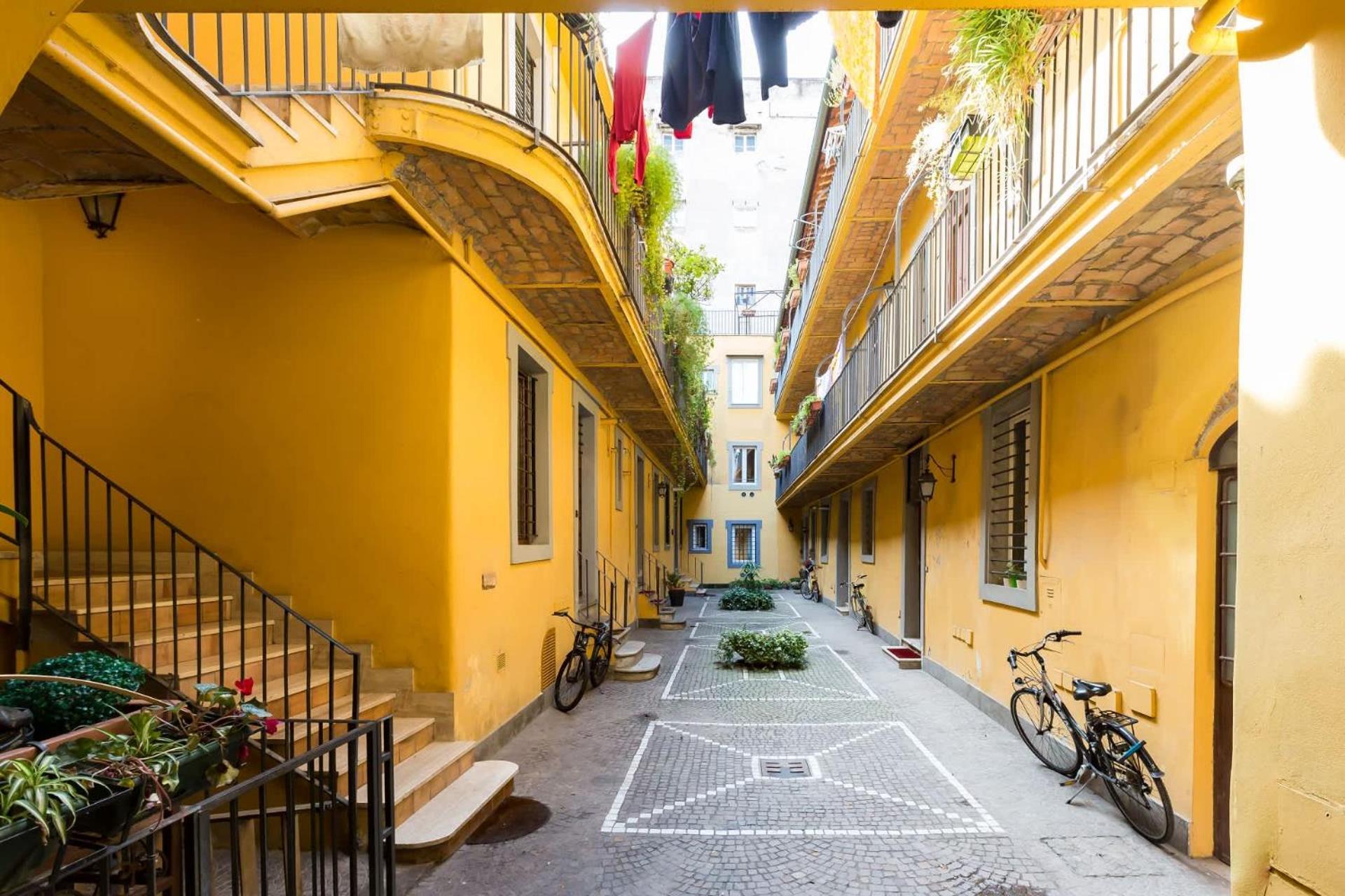 Via Dei Cappellari Private Apartment *